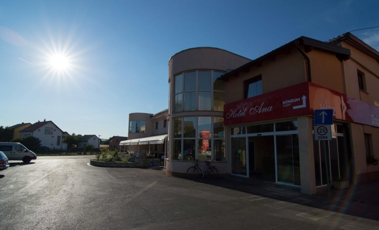 Hotel Ana Gospic Exterior photo